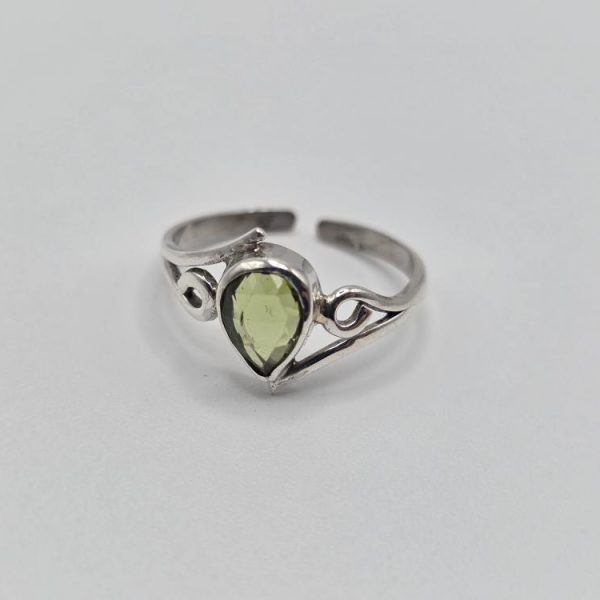 Anillo Gema de Olivino Ajustable Plata de Ley