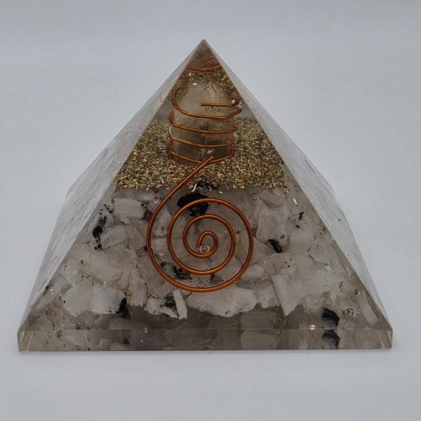 Pirámide Orgonita Piedra Luna con Espiral de Cobre