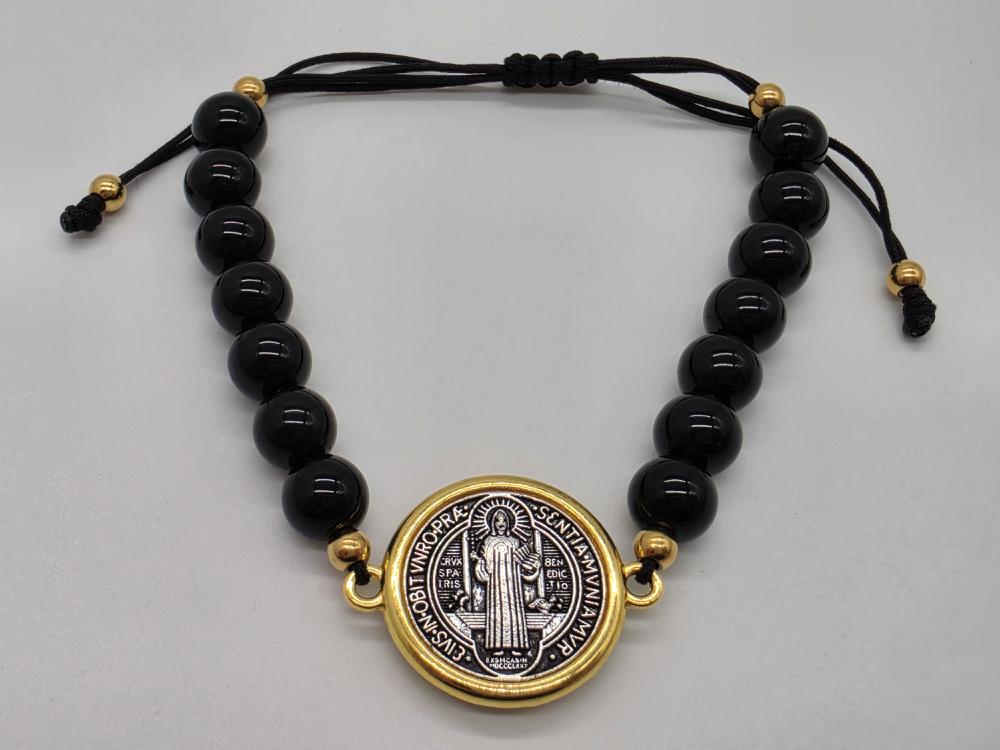 Pulsera Ónix con San Benito